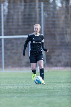 Bild 32 - F TSV Bordesholm - SG Blau Rot Holstein : Ergebnis: 3:0